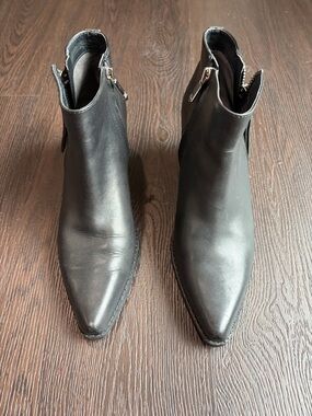 Sam Edelman Black Pointed Toe Ankle Boots - Classic Side Zip